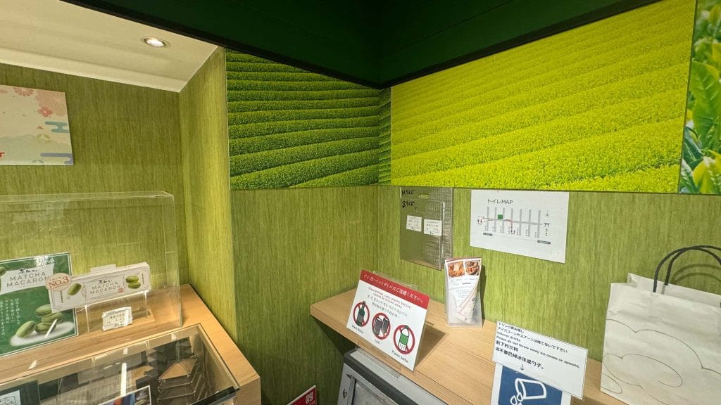 茶和々(さわわ) 錦店のイートインスペース